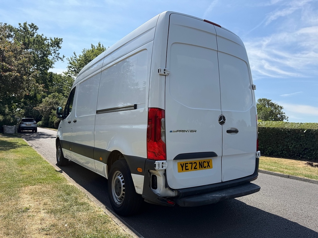 Mercedes-Benz eSprinter 85Kw 55Kwh Progressive Van 80Kw Charger White #8