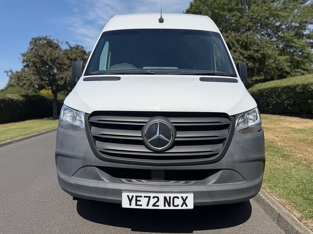 Mercedes-Benz eSprinter 85Kw 55Kwh Progressive Van 80Kw Charger White #13