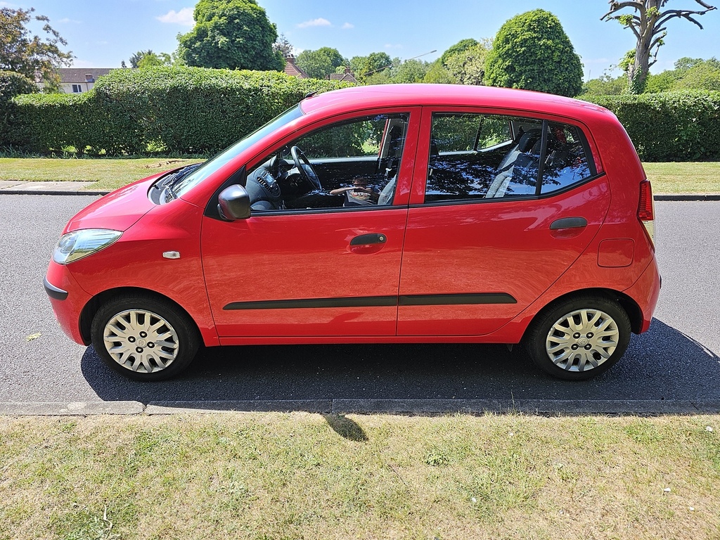 Hyundai I10 Classic U2577 Ulez Red #2