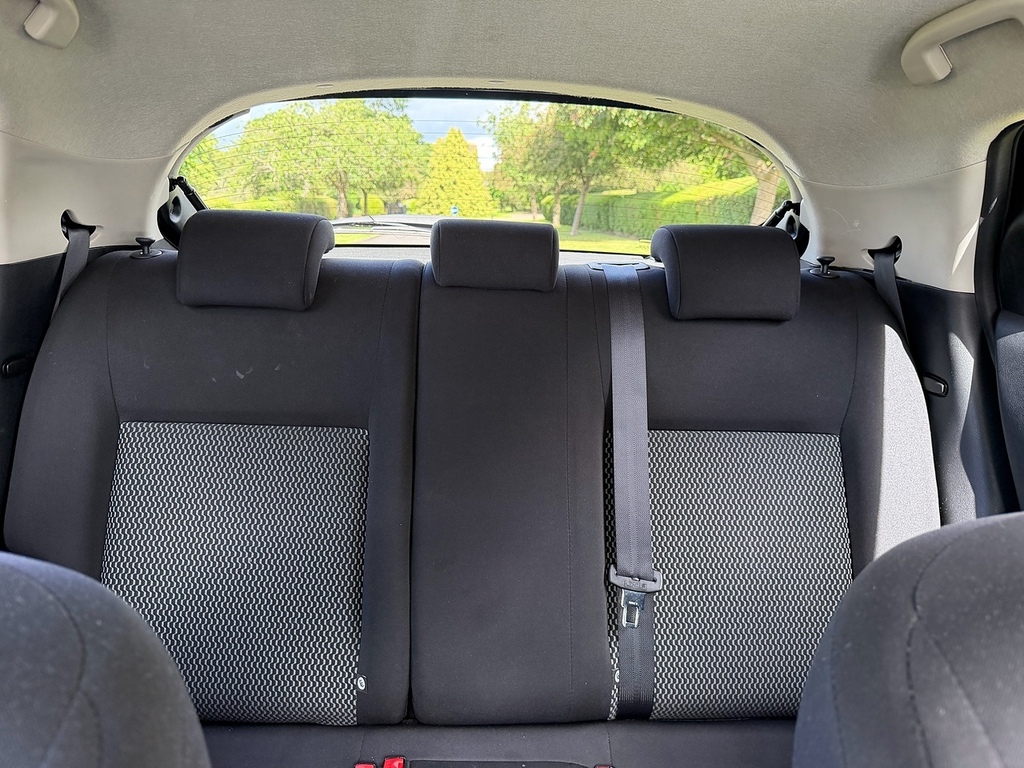 Nissan Juke Suv 1.2 Dig-t Acenta Premium Euro 6 Ss 201 Yellow #25