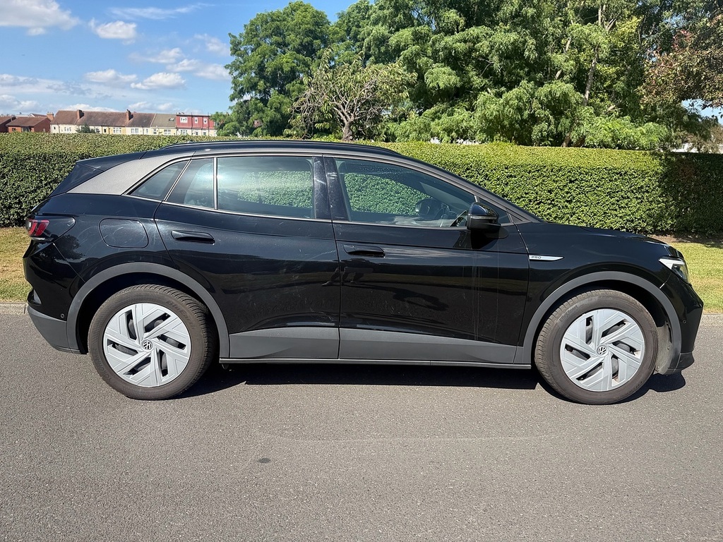 Volkswagen ID.4 Pro Life U3596 Ulez Black #2