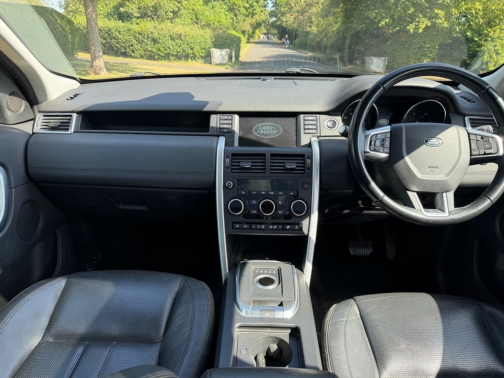 Land Rover Discovery Sport 2L Hse Black Black #16