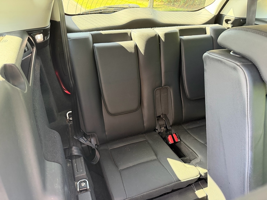 Land Rover Discovery Sport 2L Hse Black Black #24