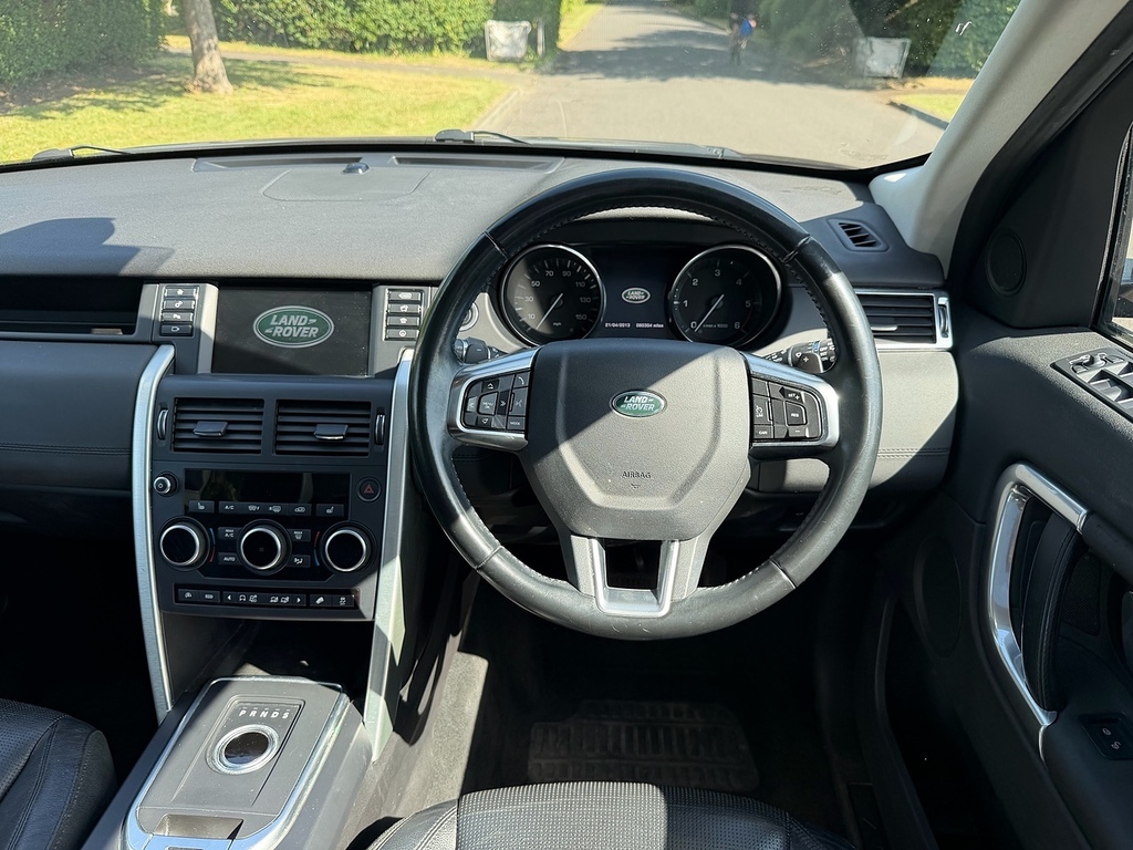 Land Rover Discovery Sport 2L Hse Black Black #17