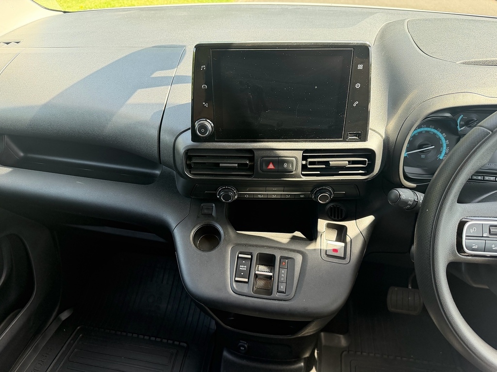 Toyota Proace City 1.5 Bluehdi Active Short Panel Van Swb Euro 6 Ss Grey #15