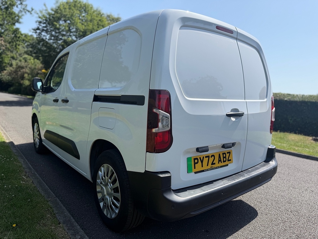 Toyota Proace City 1.5 Bluehdi Active Short Panel Van Swb Euro 6 Ss Grey #8