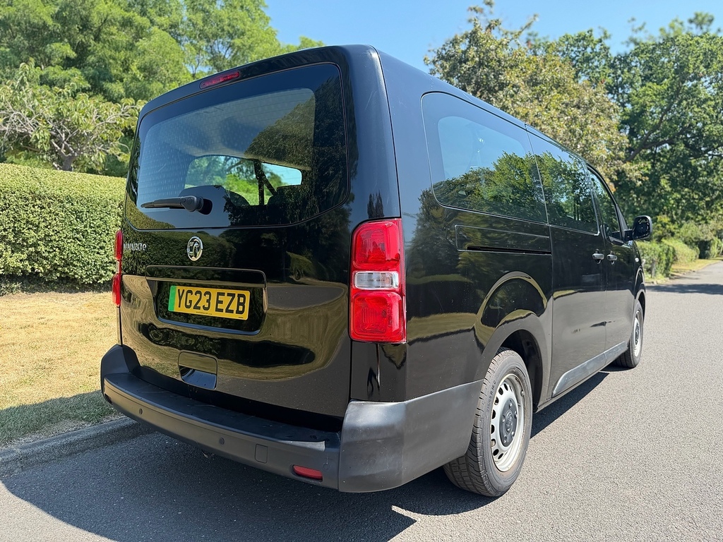 Vauxhall Vivaro Life Combi U3602 Ulez Black #3