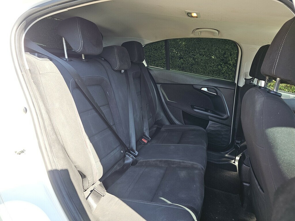 Fiat Tipo Easy Plus Red #17