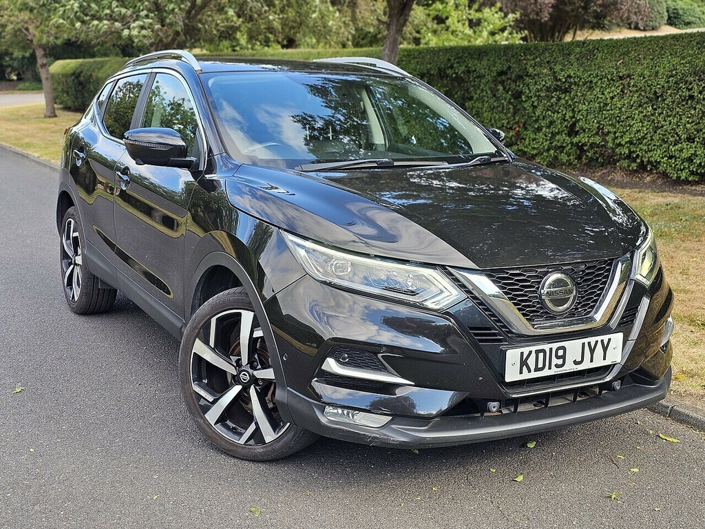 Nissan Qashqai Dig-t Tekna U3611 Ulez Black