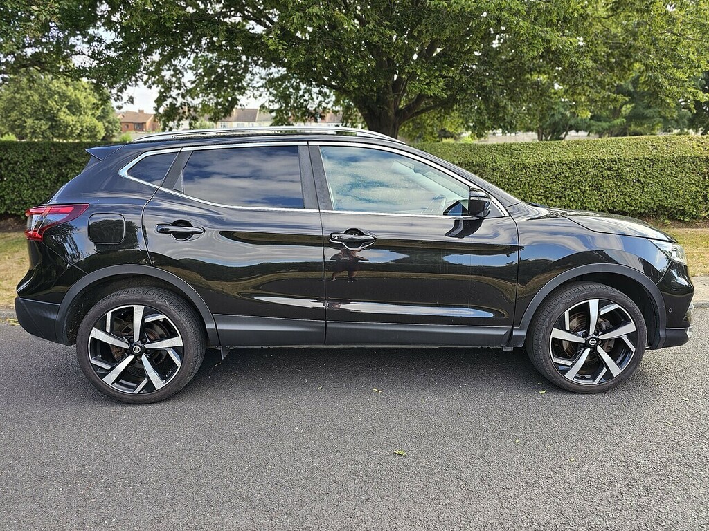 Nissan Qashqai Dig-t Tekna U3611 Ulez KD19JYY Black #2