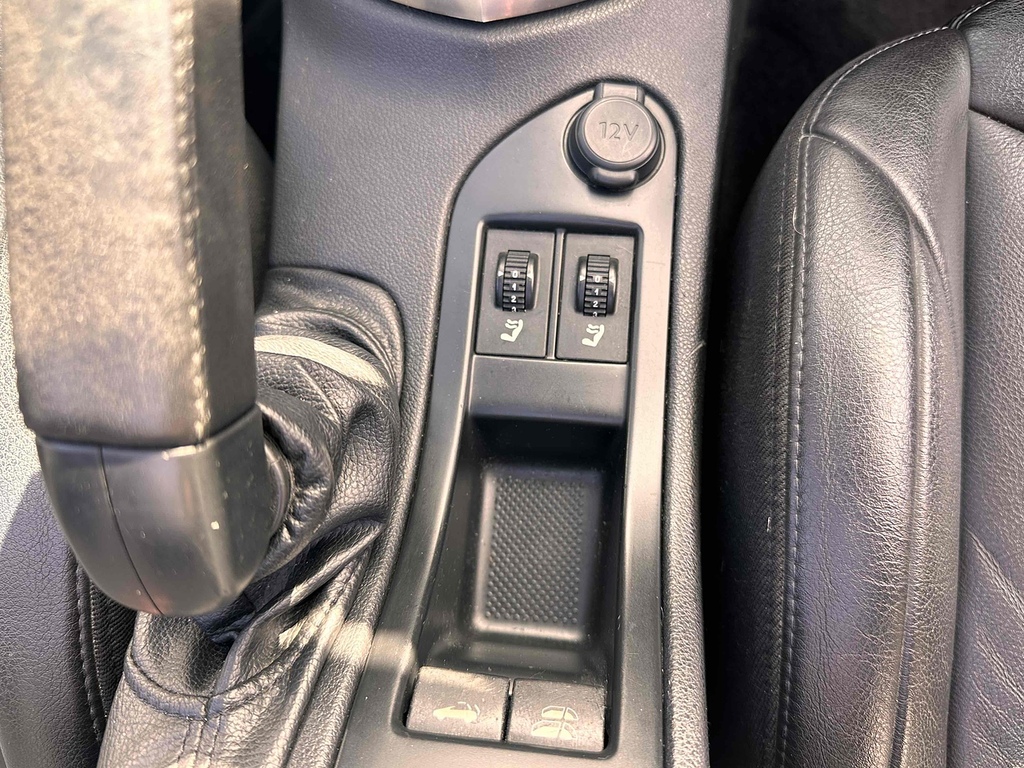 Peugeot 308 CC Active Red #24