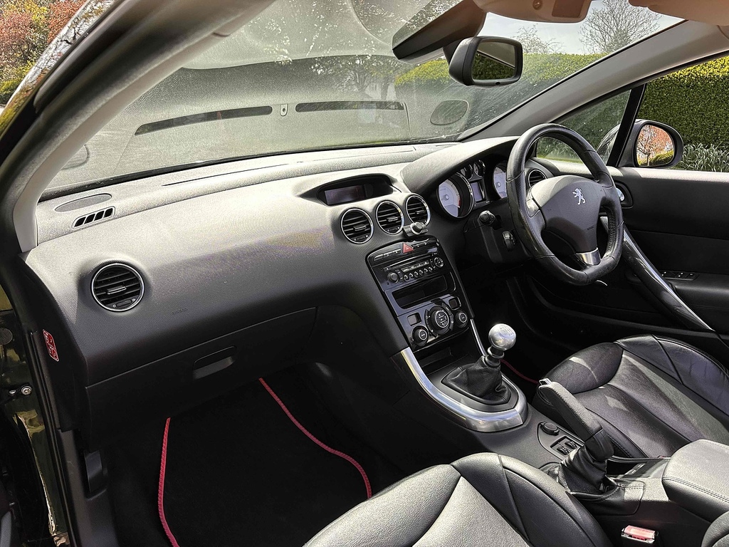 Peugeot 308 CC Active Red #17
