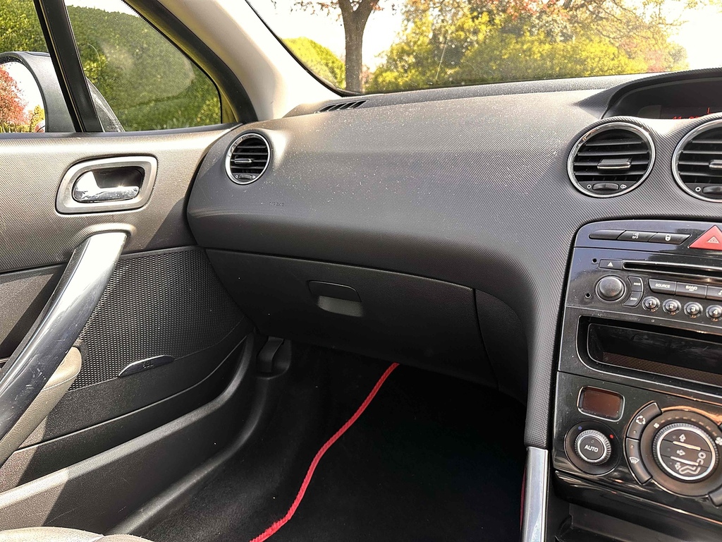Peugeot 308 CC Active Red #28