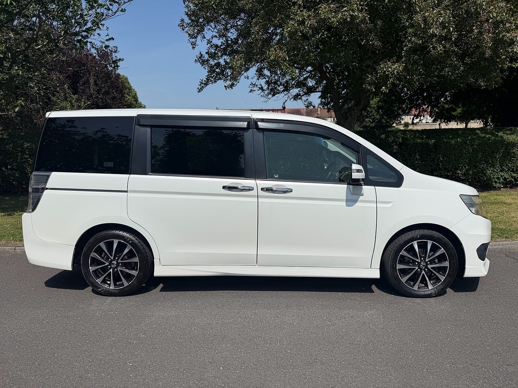 Honda StepWagon U3566  #2