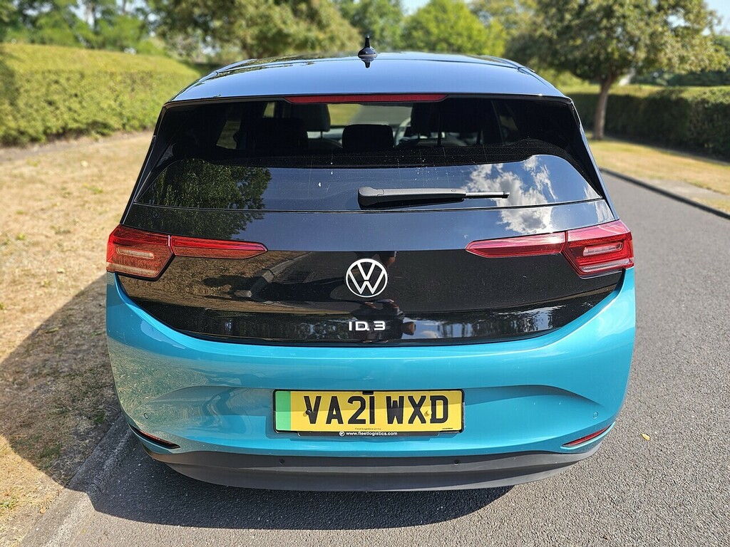 Volkswagen ID.3 Pro Performance Tech U3617 Ulez Blue #3