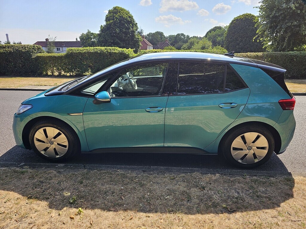 Volkswagen ID.3 Pro Performance Tech U3617 Ulez Blue #6