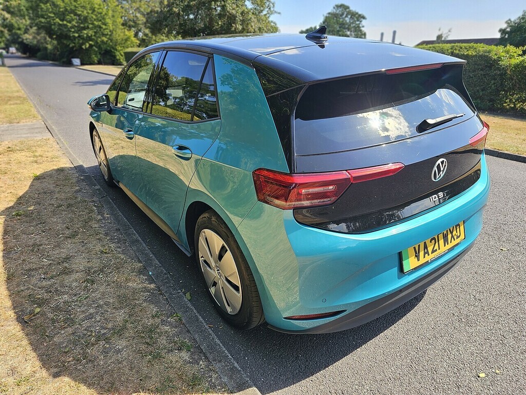 Volkswagen ID.3 Pro Performance Tech U3617 Ulez Blue #5