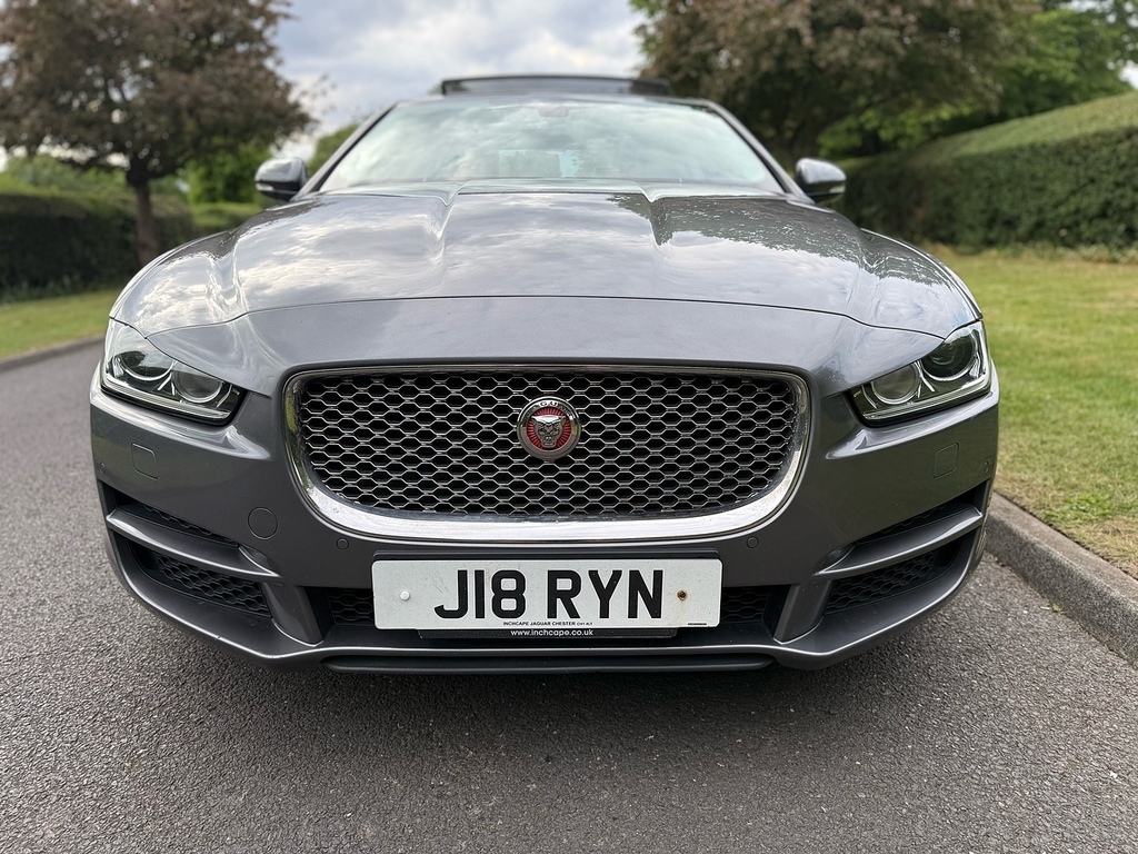 Jaguar XE 2.0 Se 178 Bhp Black #13