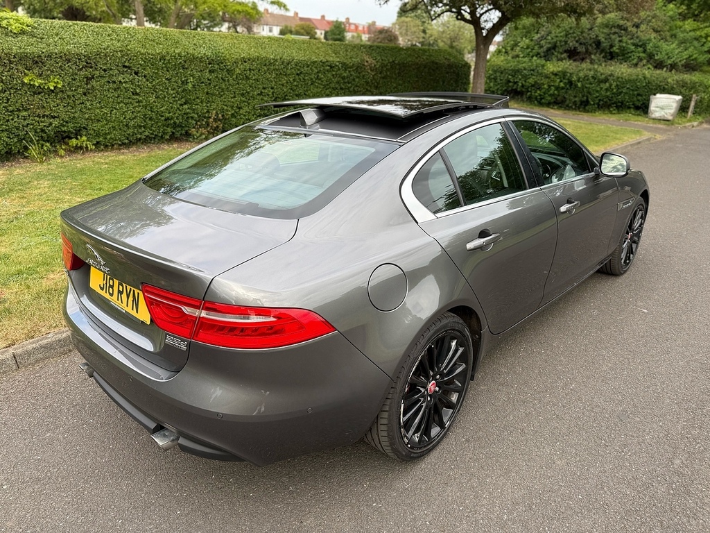 Jaguar XE D Portfolio U3452 Ulez Grey #3