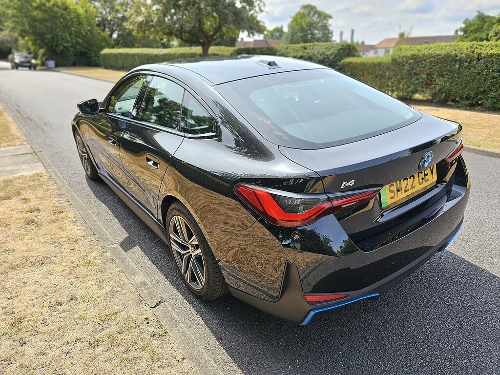 BMW i4 40 Sport U3633 Ulez Blue #6