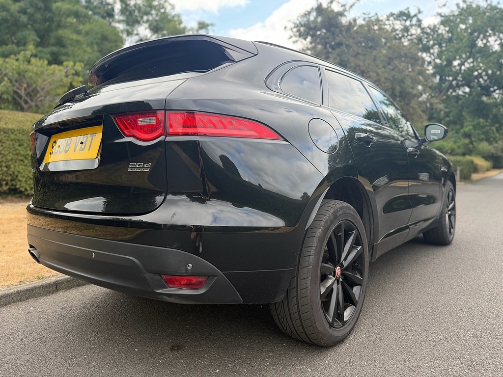 Jaguar F-Pace D180 R-sport U3644 Ulez Black #4