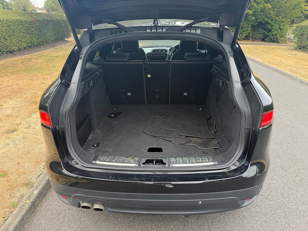 Jaguar F-Pace D180 R-sport U3644 Ulez Black #6