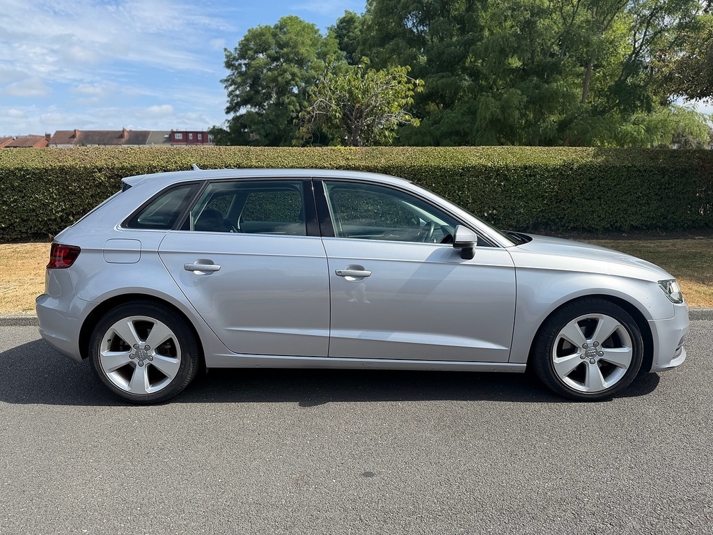 Audi A3 Tdi Sport U3608 Ulez Silver #2