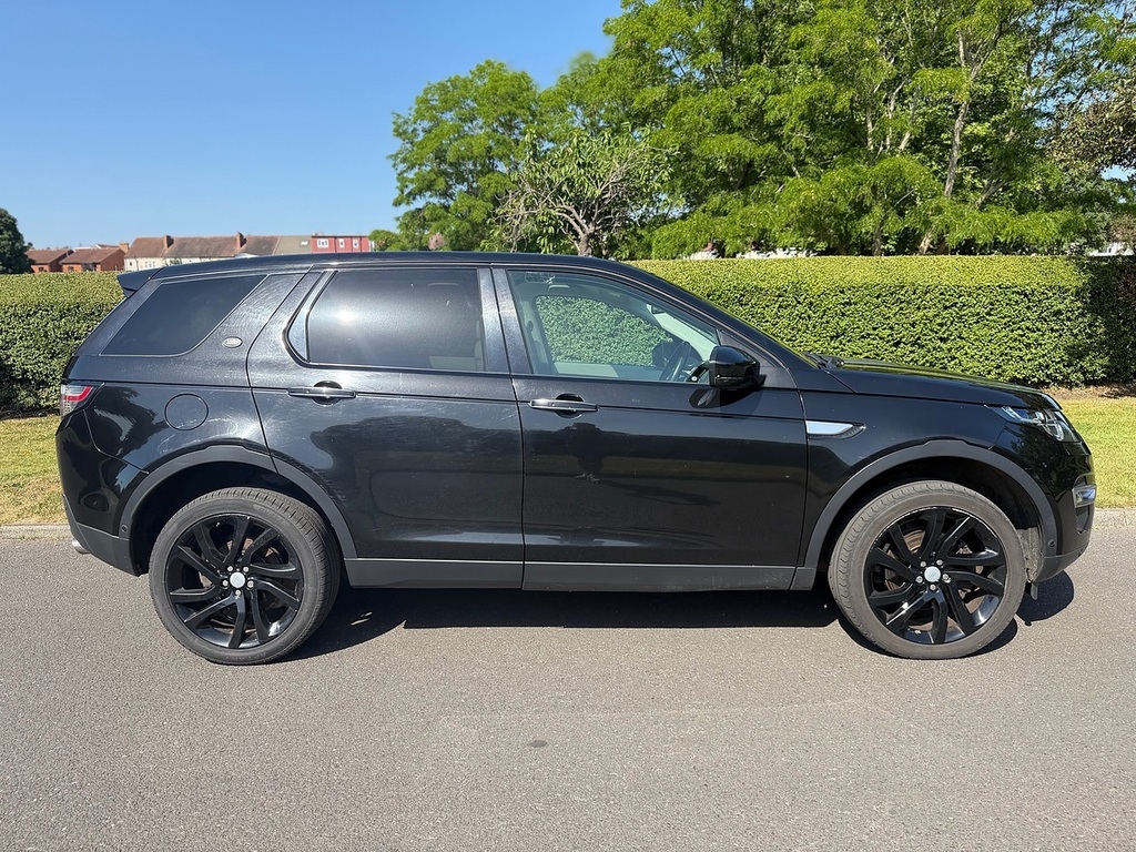 Land Rover Discovery Sport Td4 Hse Luxury U3499 Ulez Black #2