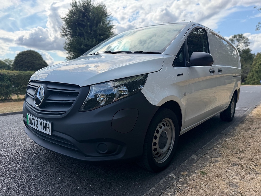 Mercedes-Benz eVito Evito Progressive L2 41Kw White #11