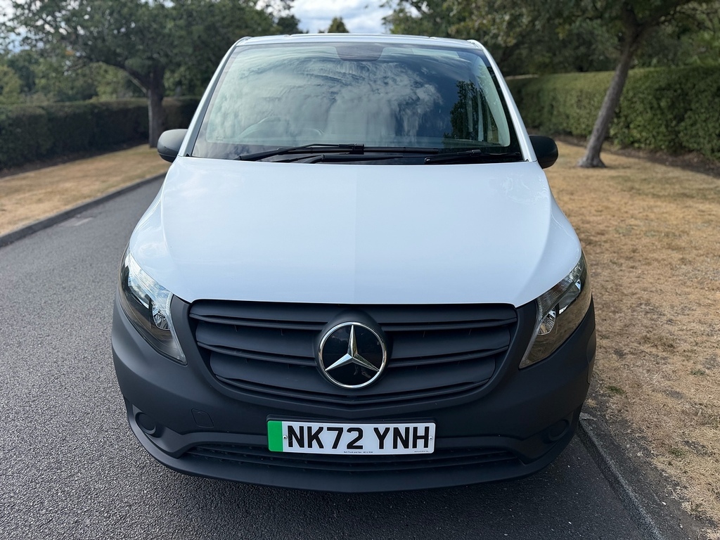 Mercedes-Benz eVito Evito Progressive L2 41Kw White #12