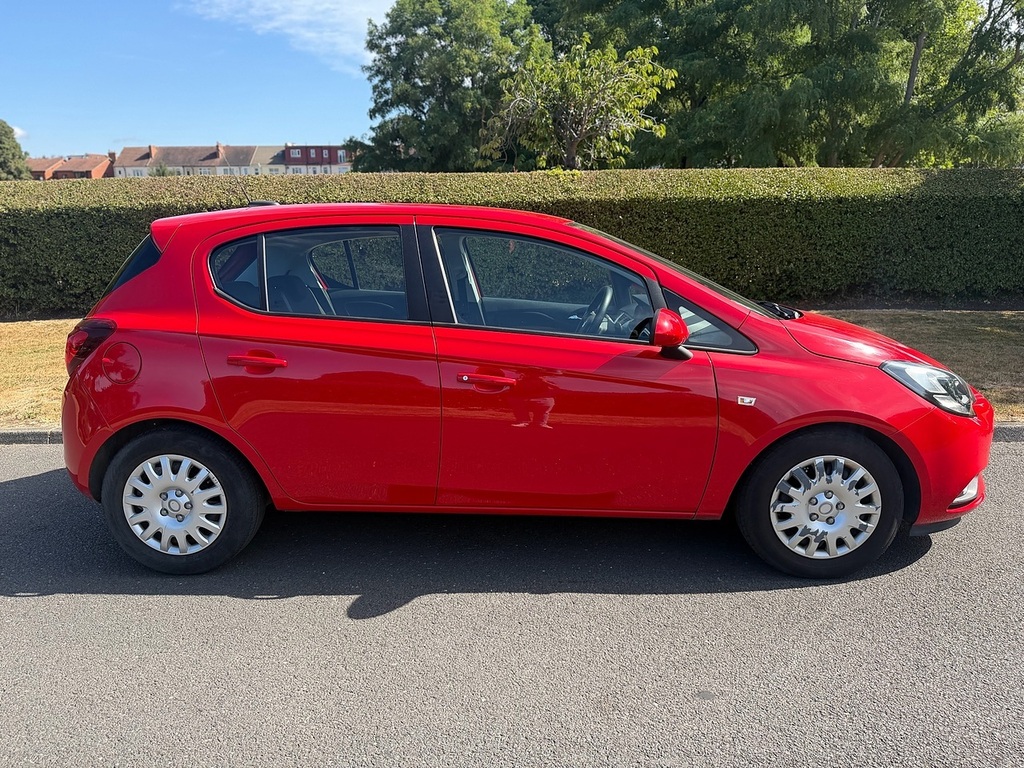 Vauxhall Corsa I Ecotec Design U3647 Ulez LX67KKM Red #2