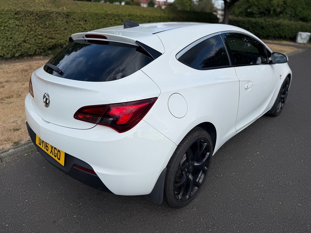 Vauxhall Astra GTC I Turbo Sri U3642 Ulez White #3