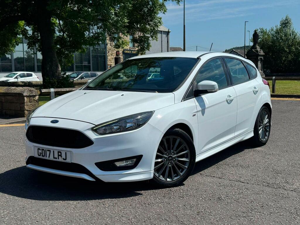 Ford Focus 1.0T Ecoboost St-line Euro 6 Ss GD17LPJ White #2