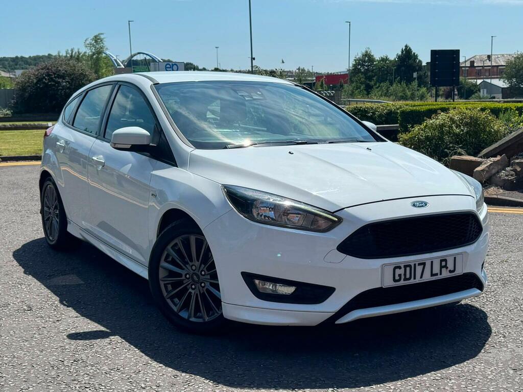Ford Focus 1.0T Ecoboost St-line Euro 6 Ss White