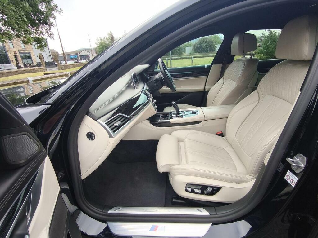 BMW 7 Series Grey #20