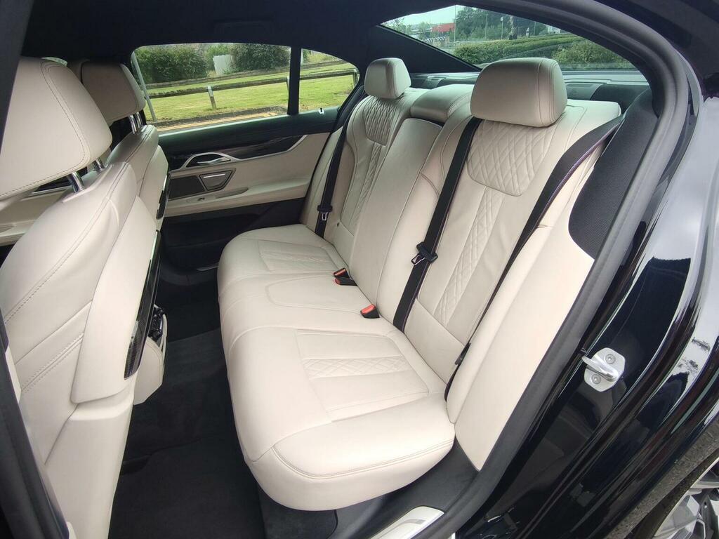 BMW 7 Series Grey #39