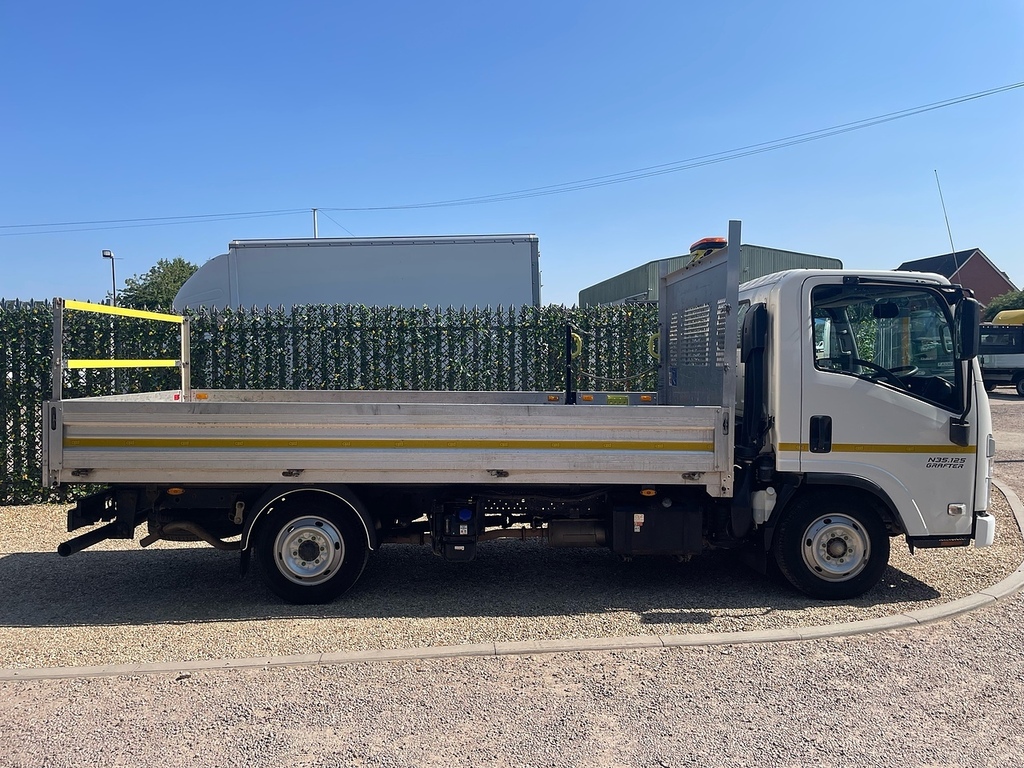 Isuzu D N35 LP23ZYN White #5