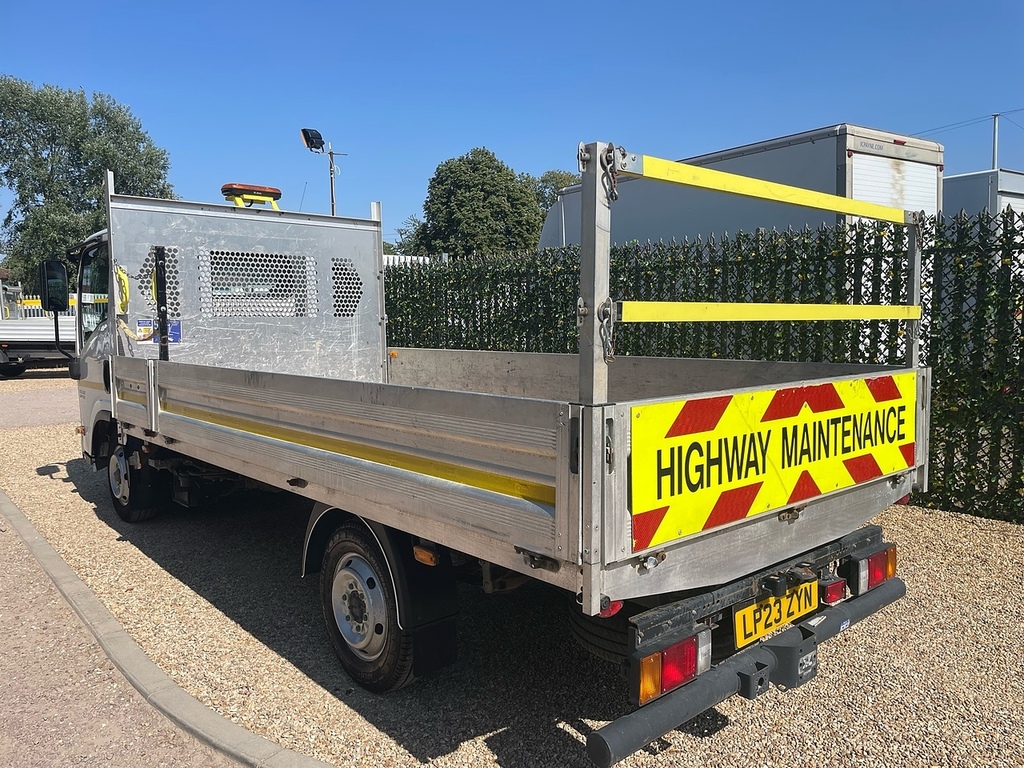Isuzu D N35 LP23ZYN White #3