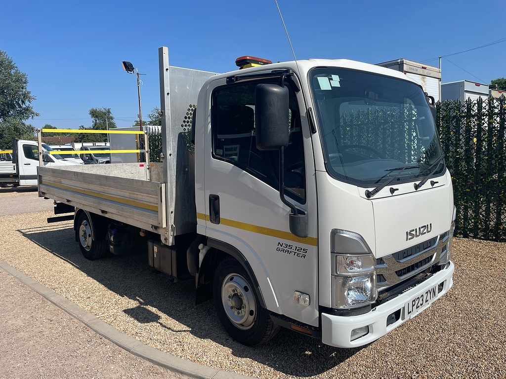 Isuzu D N35 LP23ZYN White