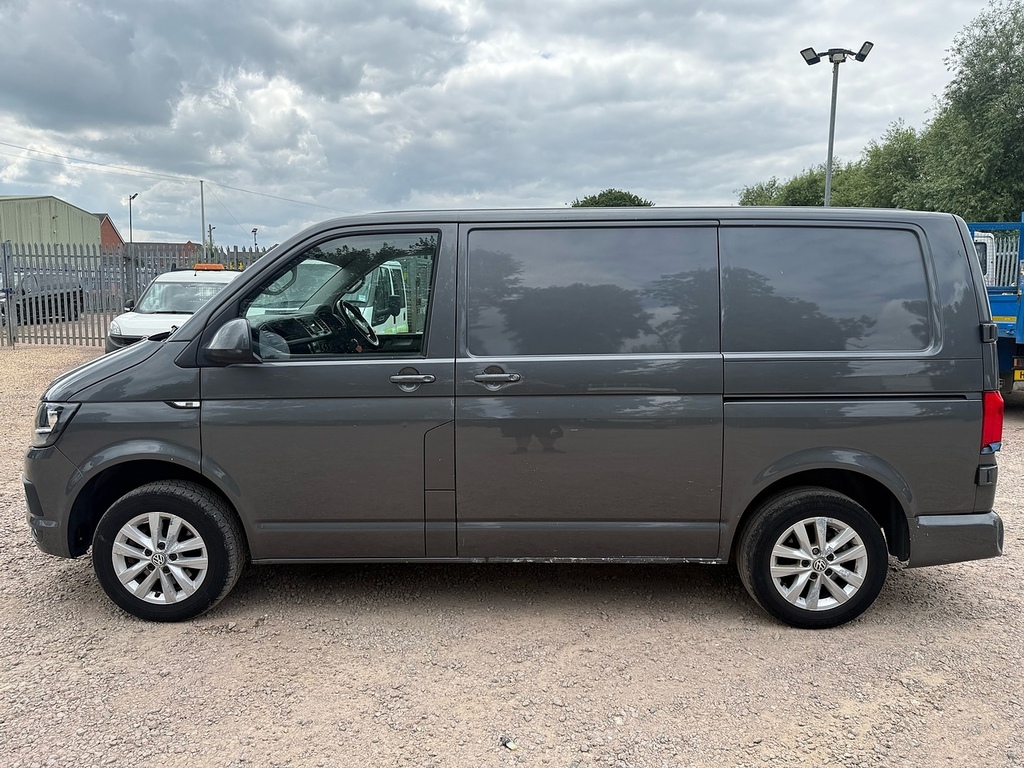 Volkswagen Transporter Tdi T28 Bluemotion Tech Highline 2.0 L1 H1 Swb Pan FD17YHG Grey #6