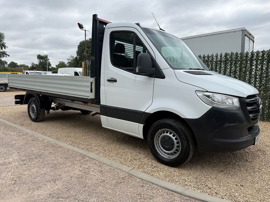 Mercedes-Benz Sprinter 315 Cdi Progressive 2.0 14Ft Dropside White