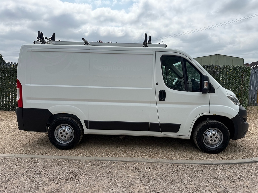 Citroen Relay Bluehdi 35 Plus Ready White #25