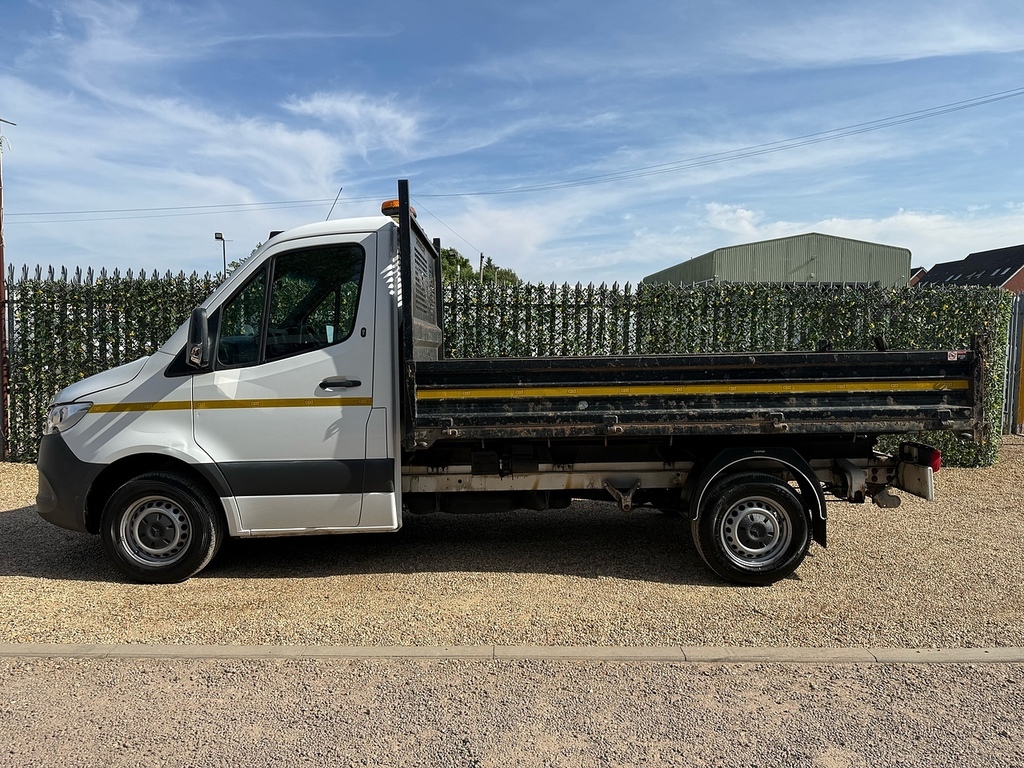 Mercedes-Benz Sprinter 315 Cdi Progressive White #6