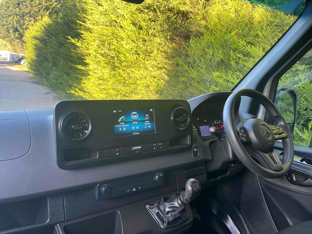 Mercedes-Benz Sprinter 2018 2.1 314Cdi 140 Bhp Double Cab Tipper White #13