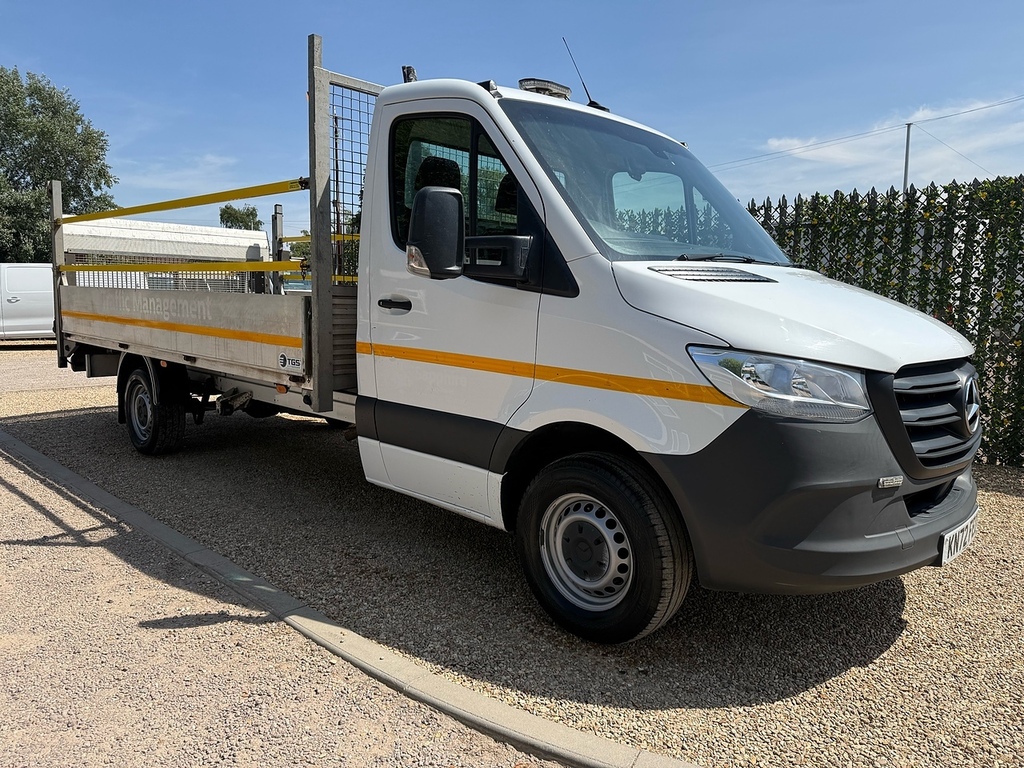 Mercedes-Benz Sprinter 315 2.0 Cdi Progressive L3 Lwb Dropside Tail Lift White