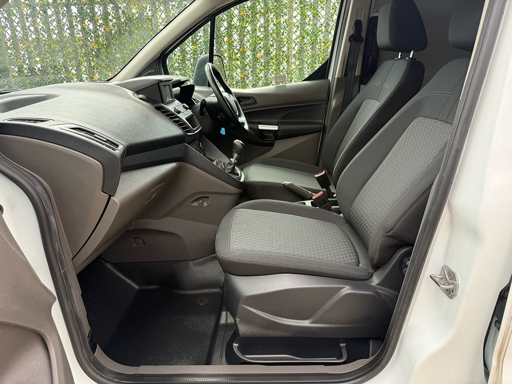 Ford Transit Connect 240 L1 H1 Limited 1.5 Ecoblue 100Ps Euro 6 White #18