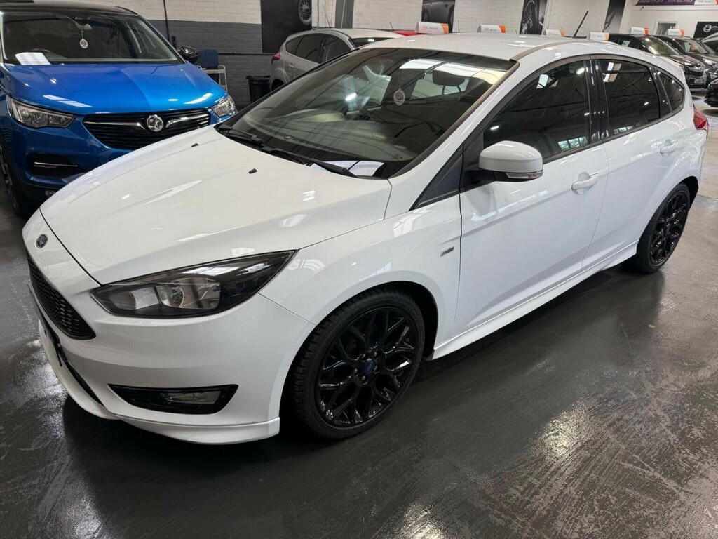 Ford Focus Hatchback 1.0T Ecoboost St-line Euro 6 Ss SE17SKU White #6