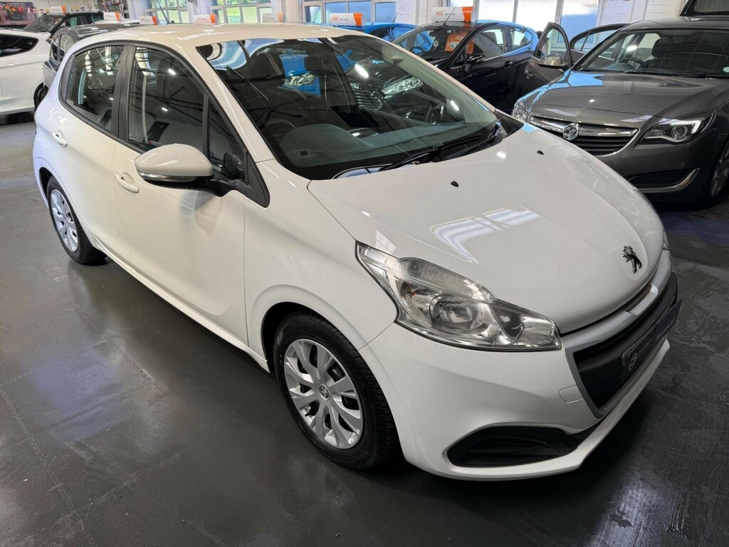 Peugeot 208 Hatchback 1.6 Bluehdi Access Ac Euro 6 201 YN19CVZ White #3