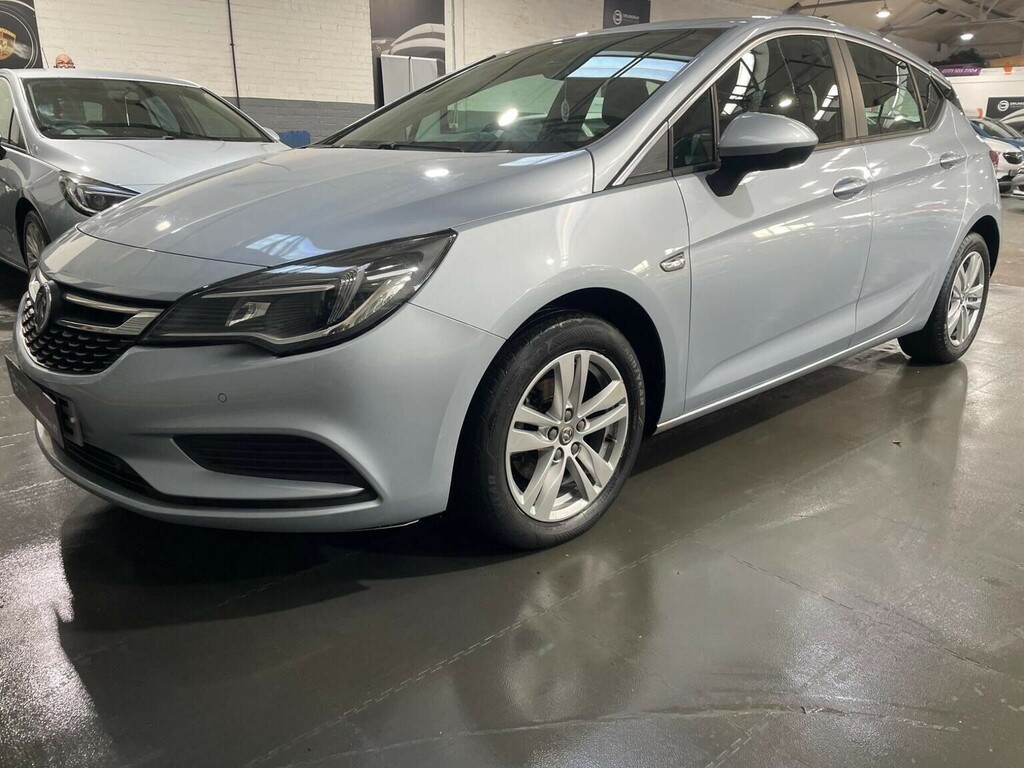 Vauxhall Astra Hatchback 1.6 Cdti Ecoflex Design Euro 6 Ss Silver #3