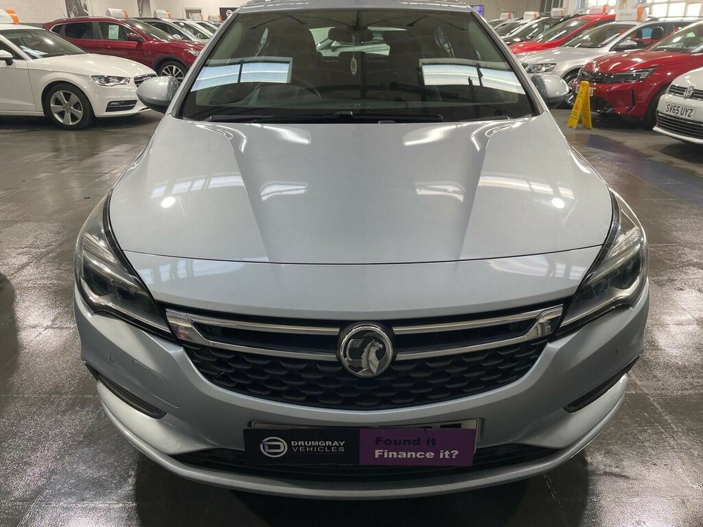 Vauxhall Astra Hatchback 1.6 Cdti Ecoflex Design Euro 6 Ss Silver #2